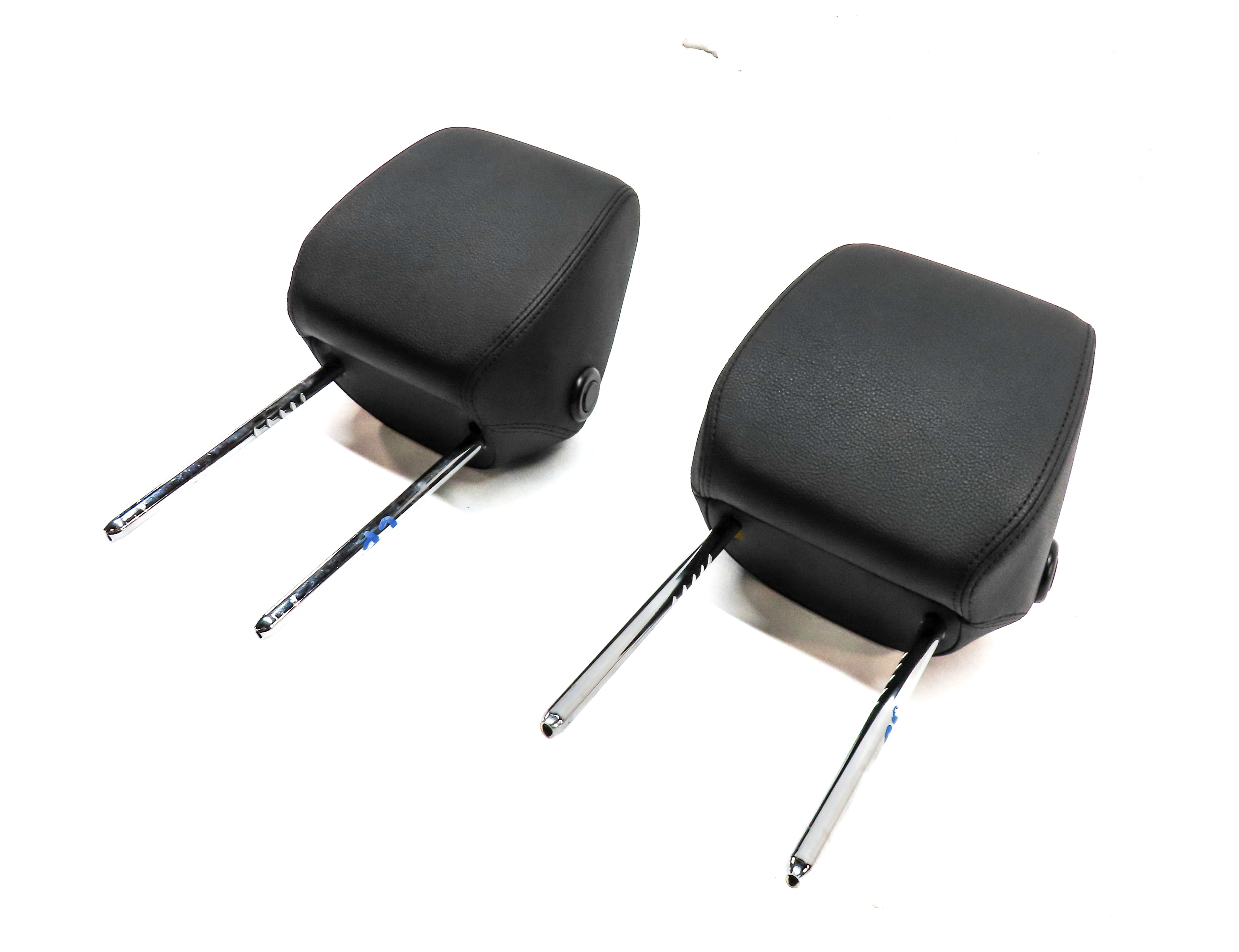 2014 BMW 328D (F30) FRONT LEFT & RIGHT SEAT HEADREST SET/2 (Black) — exact item pictured